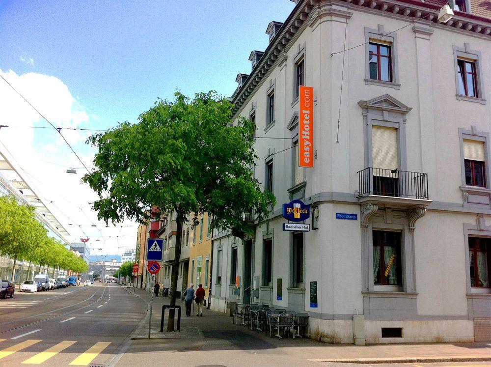 Easyhotel Basel - Self Service And Self Check-In Екстер'єр фото