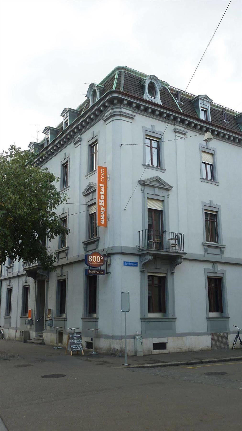 Easyhotel Basel - Self Service And Self Check-In Екстер'єр фото